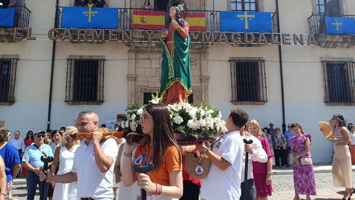 En imagen: Cangas del Narcea despide sus fiestas con la jornada dedicada a la patrona