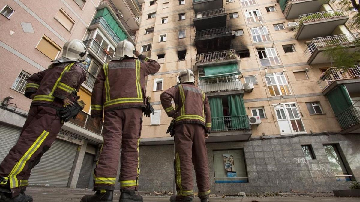 Incendio ocurrido en enero del 2014 en un piso de Sant Adrià de Besòs.