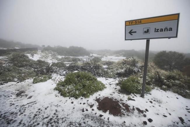 Nieve en el Teide, marzo 2016