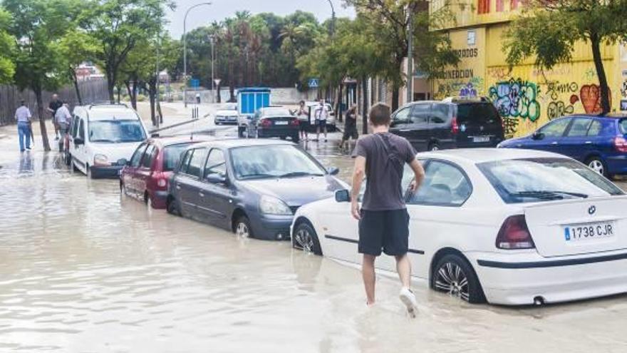 Fomento destina cuatro millones a los afectados por las lluvias en la Comunidad