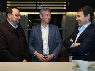 La Xunta reclama doce servicios más del AVE entre Galicia y Madrid y siete trenes Avril