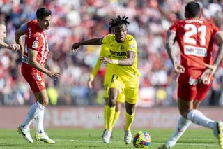 El Villarreal suma un triunfo vital en Almería con goles de Gerard y Morales (0-2)