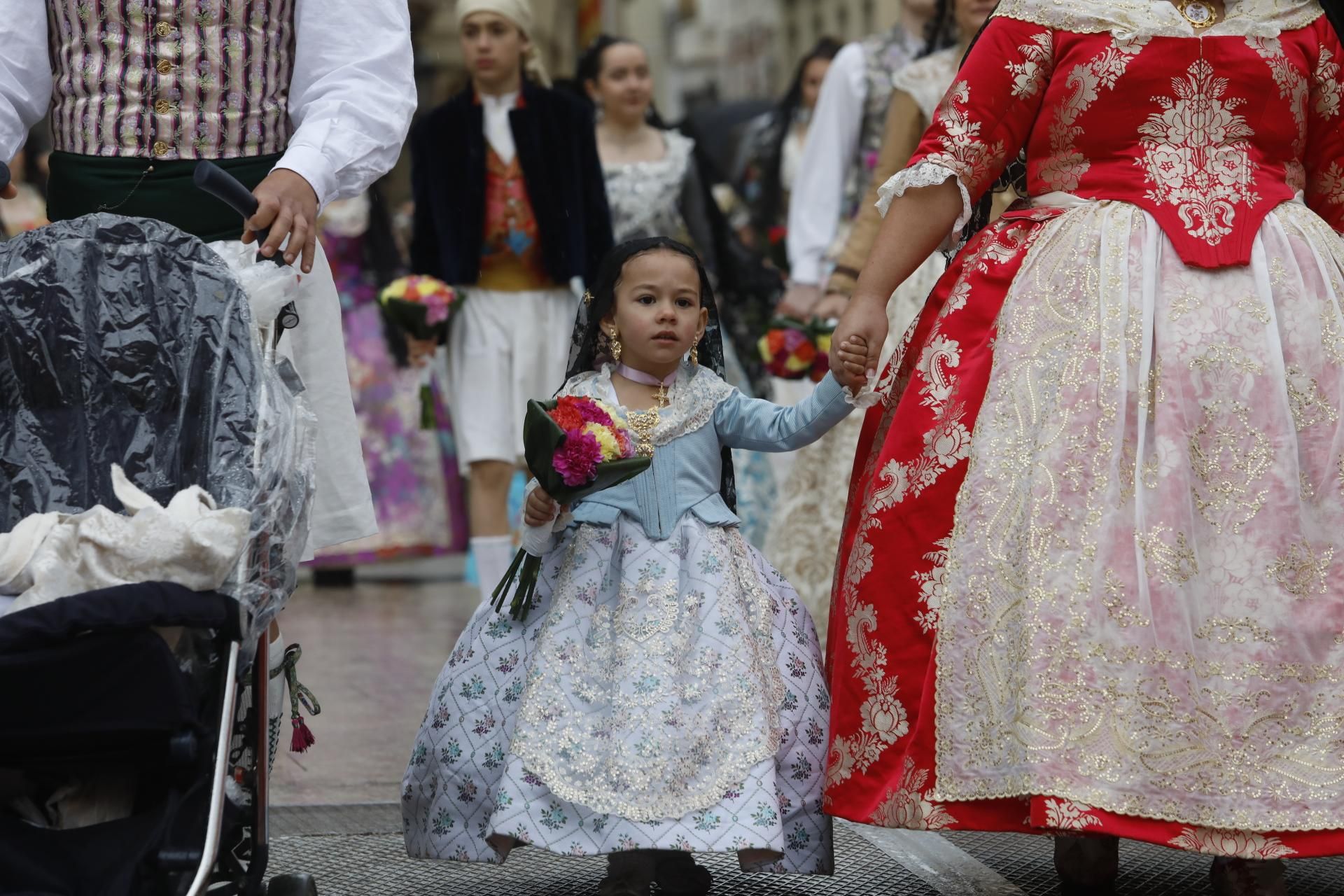 Búscate en el primer día de Ofrenda por la calle Quart (entre las 115.30 y las 17.00 horas)