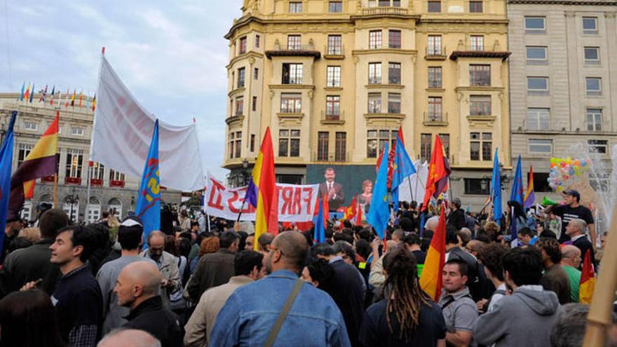 Sánchez Ramos anima a los ovetenses a protestar en la Escandalera contra los Premios