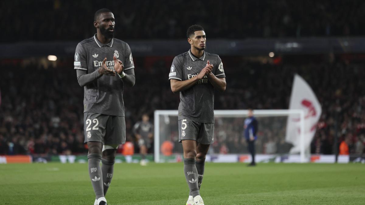 Antonio Rudiger y Jude Bellingham agaradecen el apoyo a los hinchas del Real Madrid desplazados a Londres en el partido de ida de Champions ante el Arsenal.