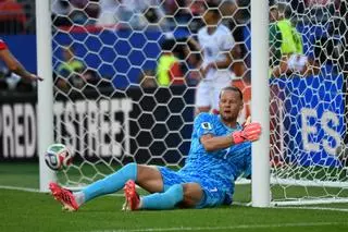 Nyland, titular en el regreso triunfal de Noruega a un Mundial 28 años después