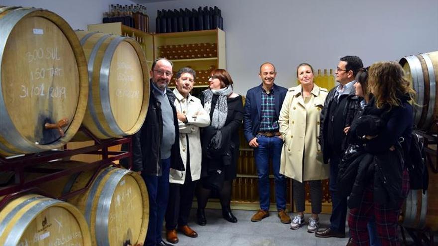 Un proyecto del IES Emilio Canalejo busca revitalizar zonas vitivinícolas