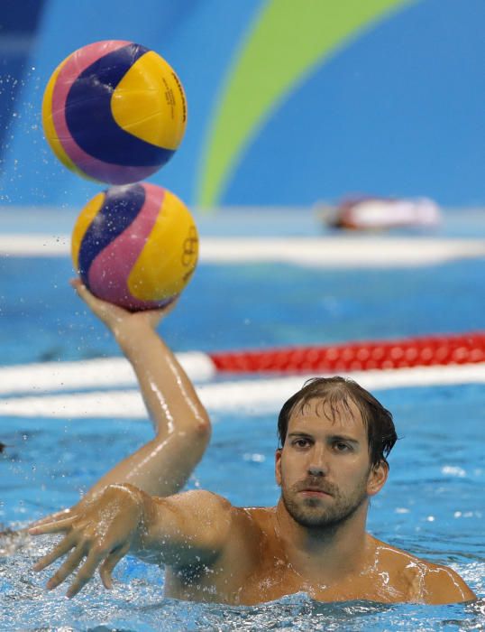 ENTRENAMIENTO WATERPOLO