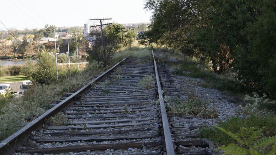 Un estudio cifra en 1.700 millones el coste de reabrir el eje ferroviario Ruta de la Plata