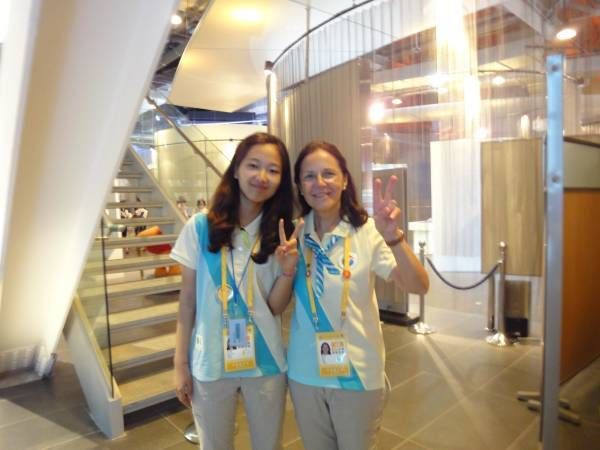 Fotogalería de los voluntarios de Expo Yeosu 2012