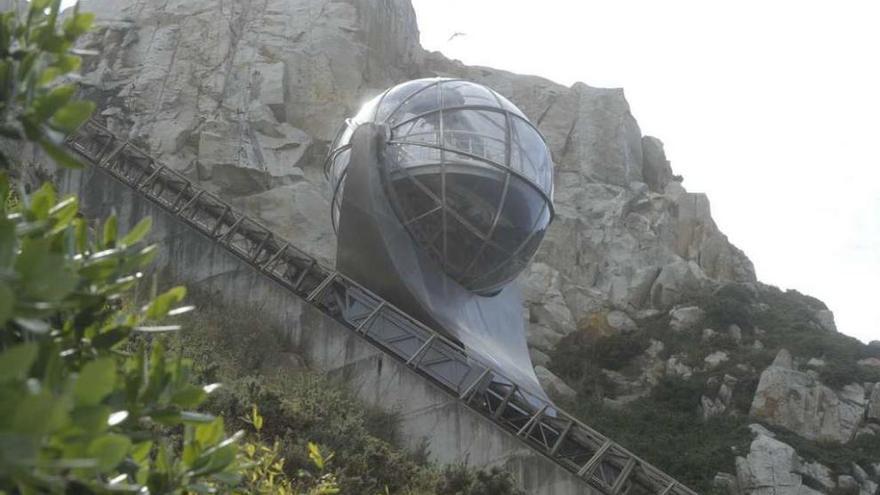 El ascensor de San Pedro, durante uno de sus recorridos por la ladera del monte.