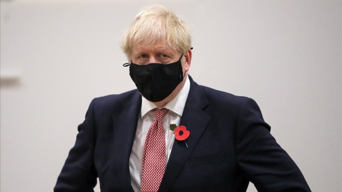 zentauroepp55777864 britain s prime minister boris johnson gestures during a vis201106190724