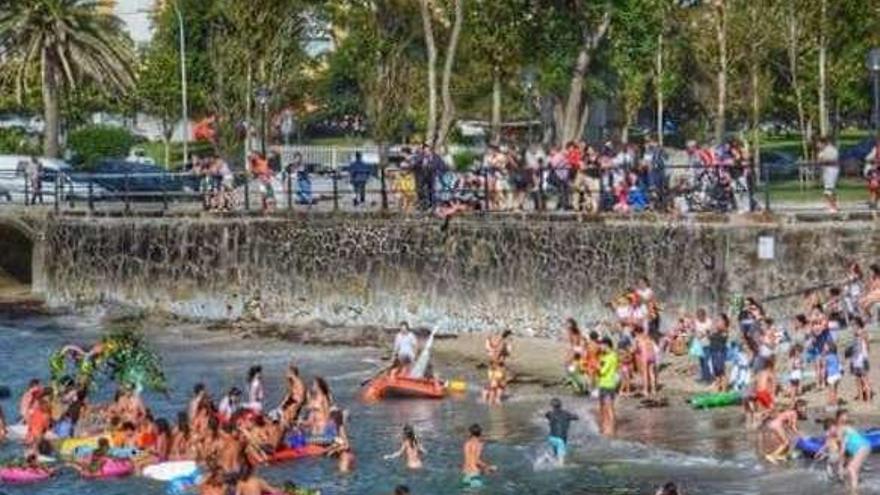 Regata de OFNIS en la playa de Santa Cruz