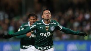 Palmeiras vuelve a la cima y pone presión sobre el Corinthians