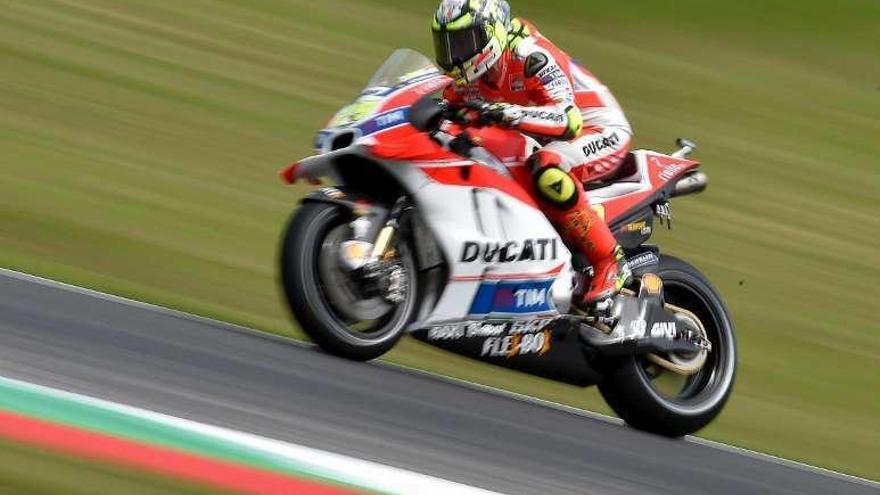 Andrea Iannone en el entrenamiento libre del Gran Premio de Italia.