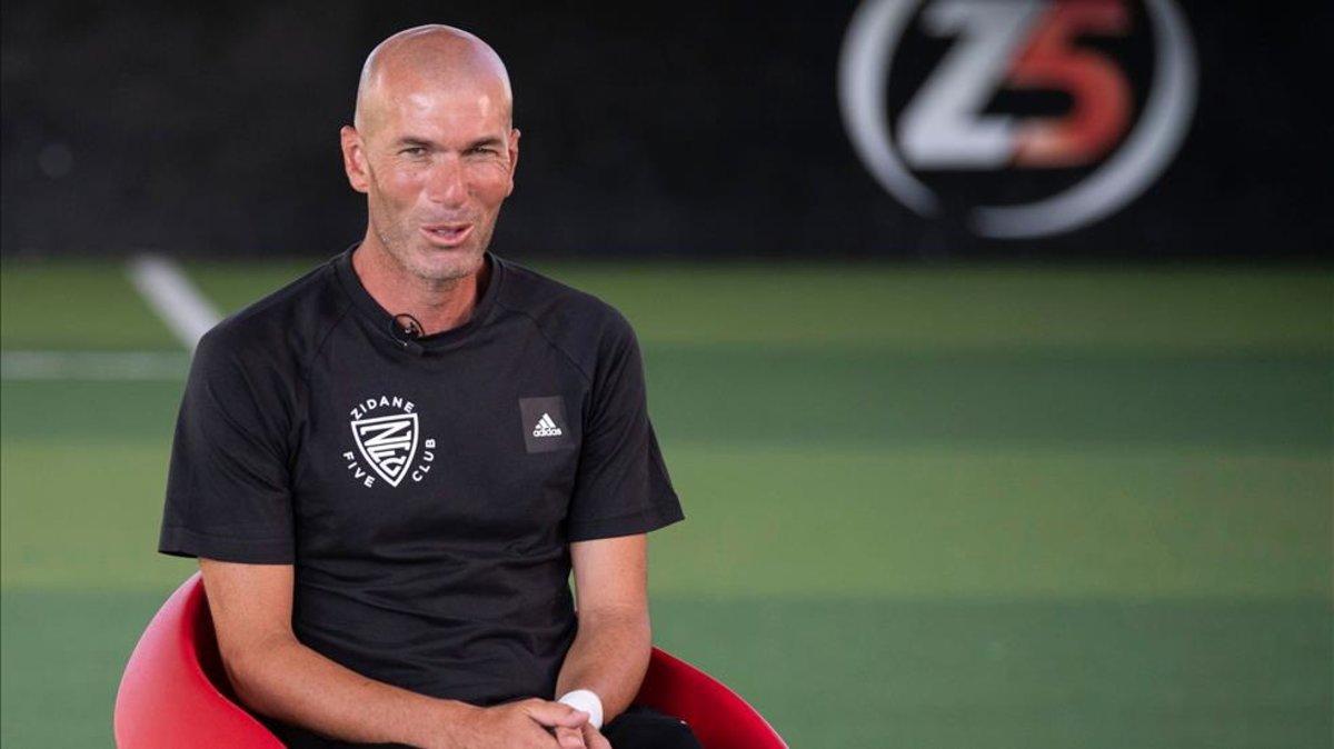 Zidane sigue esperando la llegada de refuerzos