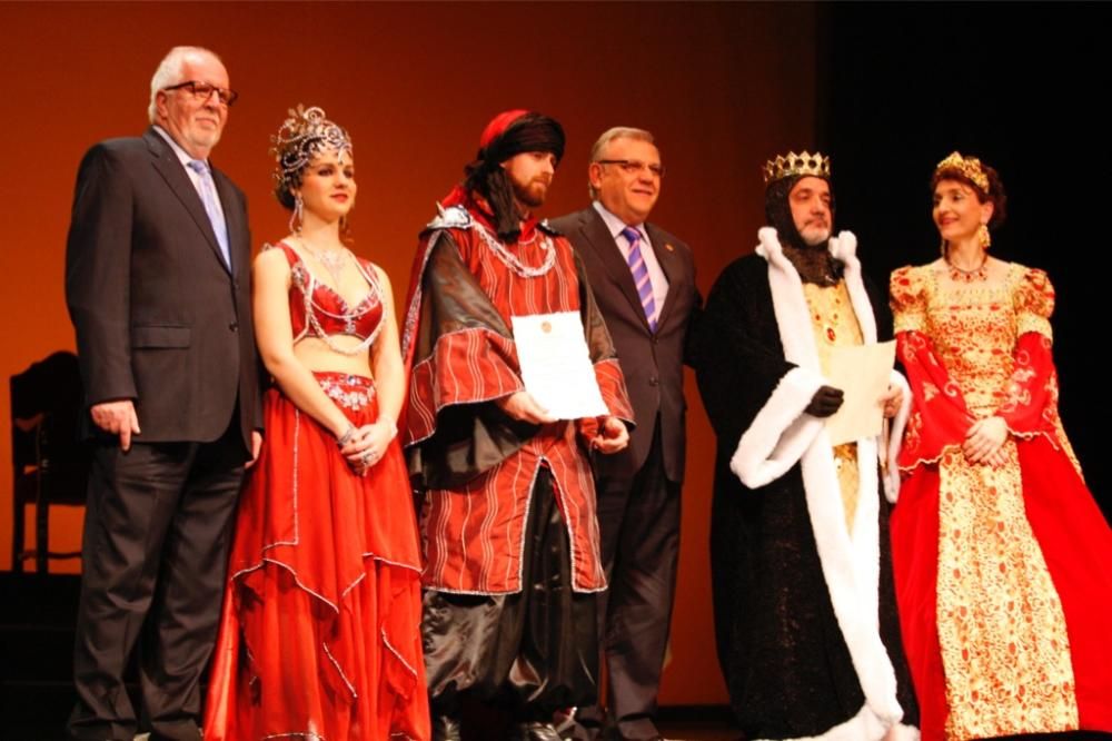 Elección de las abanderadas de Moros y Cristianos