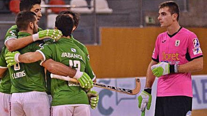 Los jugadores del Liceo celebran un gol ante el Lloret en la pasada Liga.