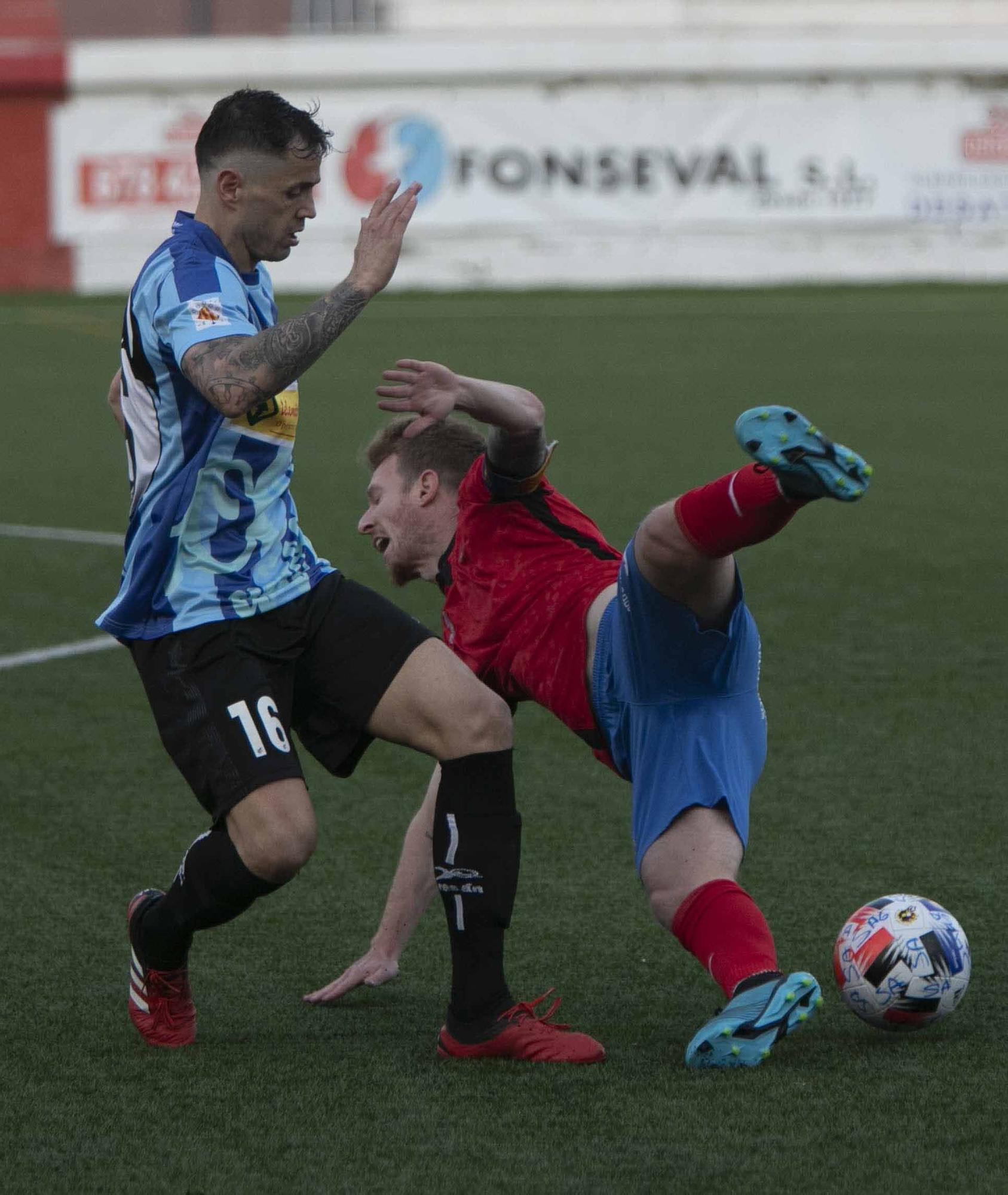 Empate entre el Atlético Saguntino y el CD Acero, en un inusual  derbi, con el Saguntino como local en el Fornás.