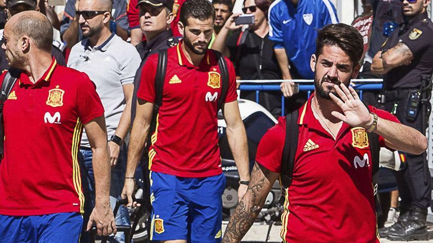 De la Fuente recula con Isco y Nacho