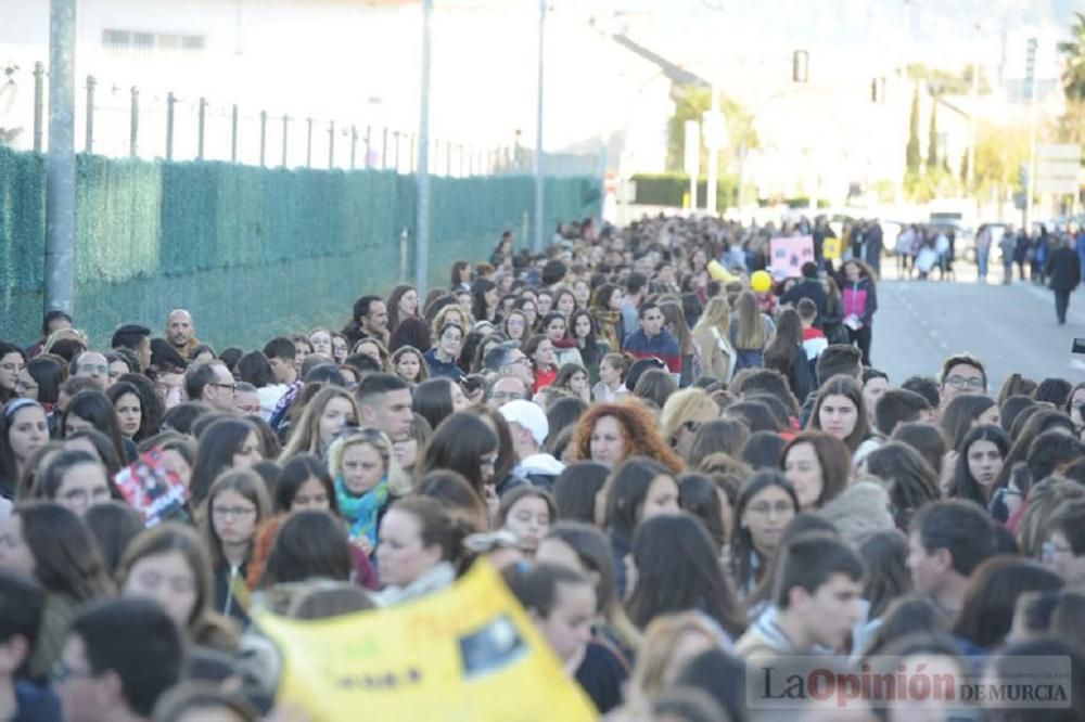 Firma de discos de Aitana en Murcia