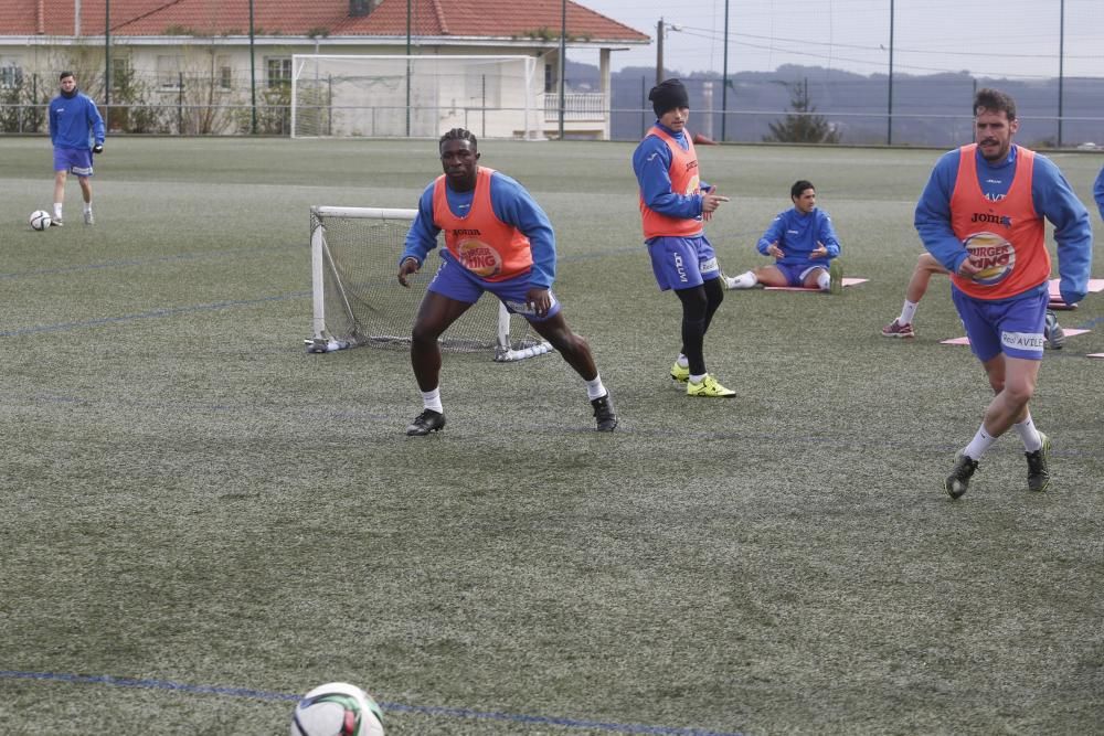 Entrenamiento del Real Avilés en Miranda