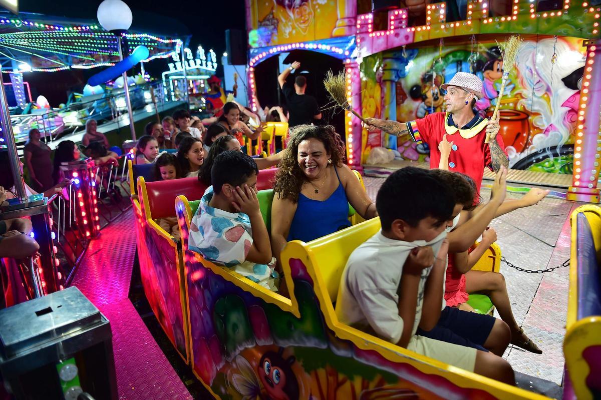 Fotogalería | Las imágenes de las cañas del sábado y el recinto ferial de Plasencia Fotogalería | Las imágenes de las cañas del sábado y el recinto ferial de Plasencia