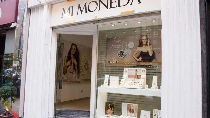 La revolución de las monedas abre su segunda boutique en Oviedo - La Nueva  España