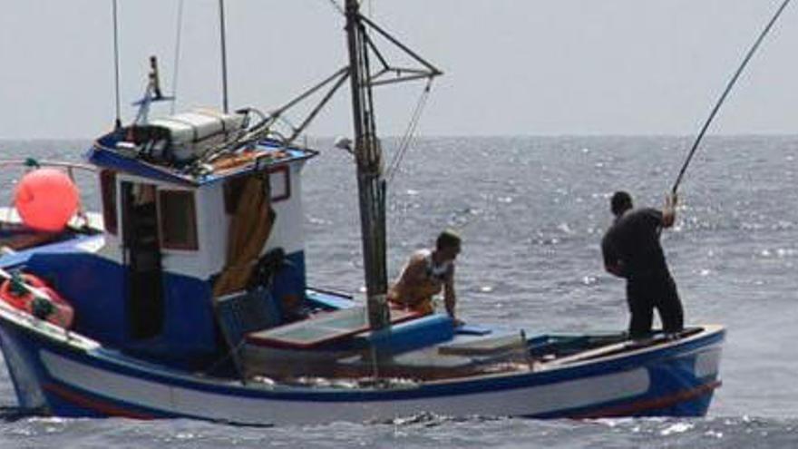 Los pescadores de La Santa se posicionan en contra del emisario