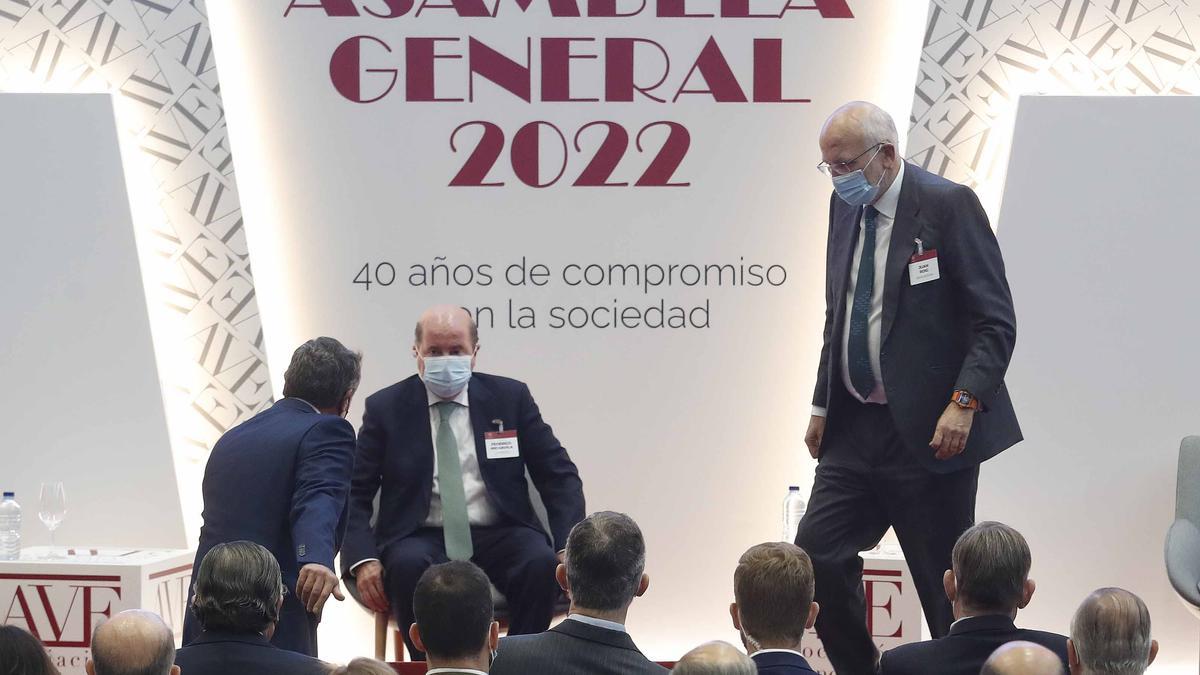 Juan Roig, antes de empezar la mesa redonda