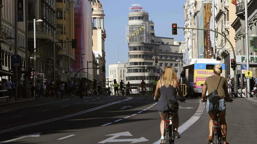 Madrid rebaja las restricciones para acceder en coche al centro de la ciudad