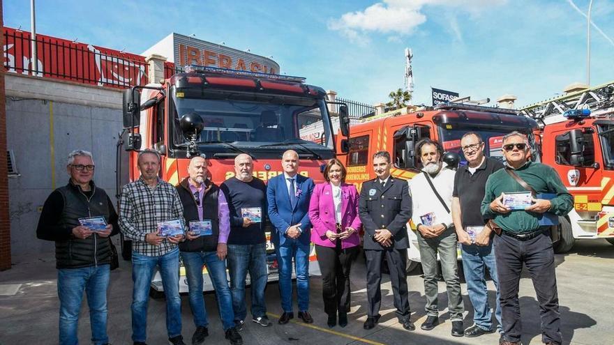 Torremolinos distingue a trabajadores y jubilados el día del patrón de los Bomberos