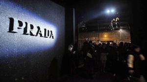 La firma de moda Prada ayudará a mejorar los trajes de la futura misión lunar Artemis III