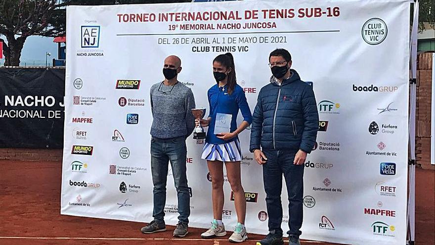 Triunfos de patinaje de La Luz y el tenis del San Fernando