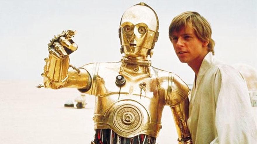 C-3PO con Luke Skywalker.