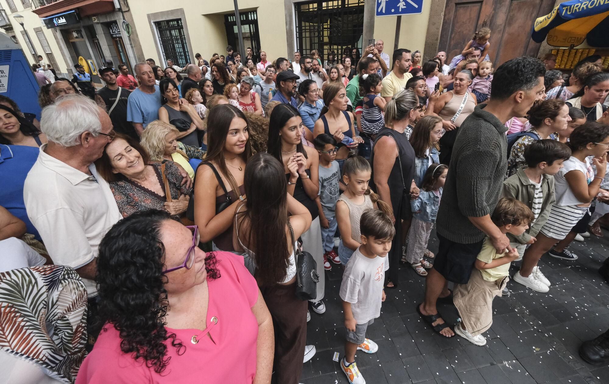 Batalla de flores en las Fiestas de la Virgen de Guíaa
