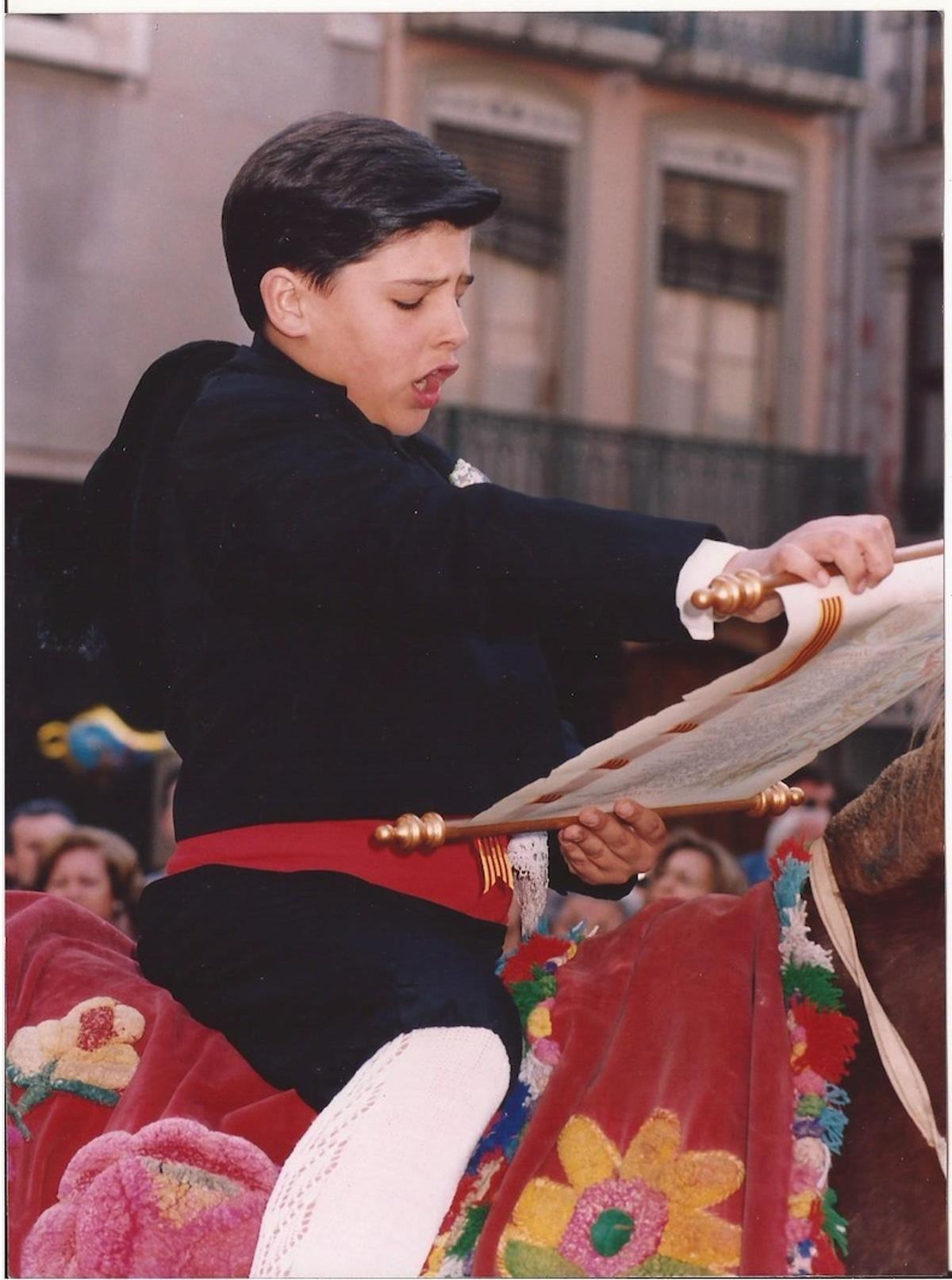 Garcés, pregonero infantil.
