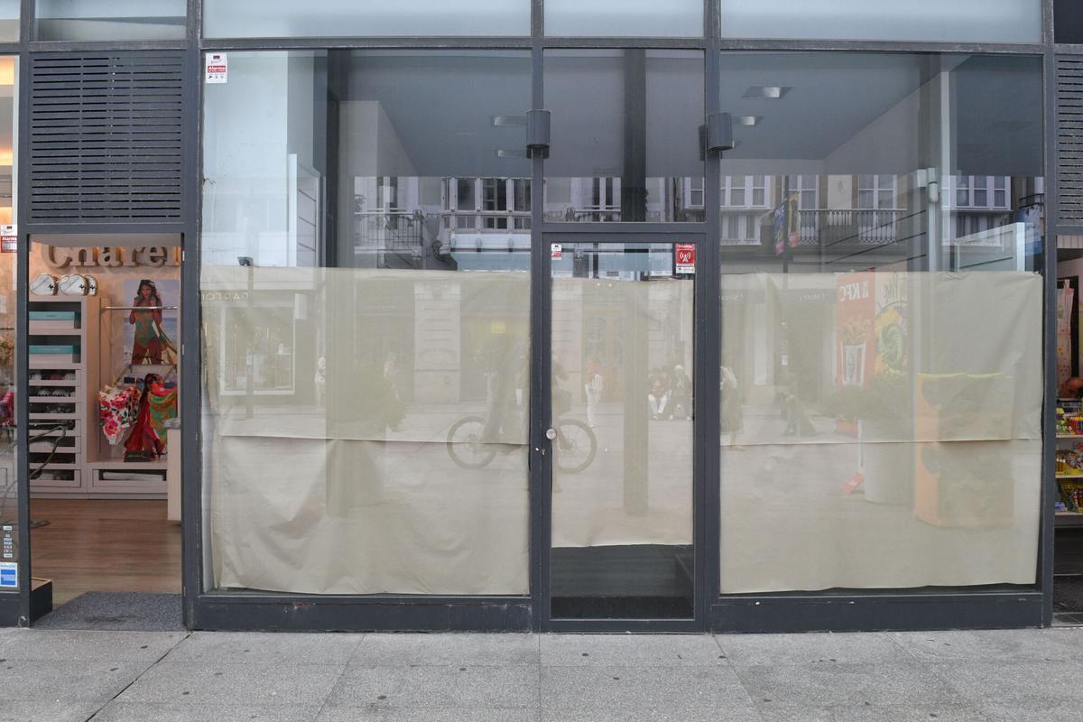 Bajo comercial en la plaza Lugo que se encuentra en proceso de concurso y adjudicación