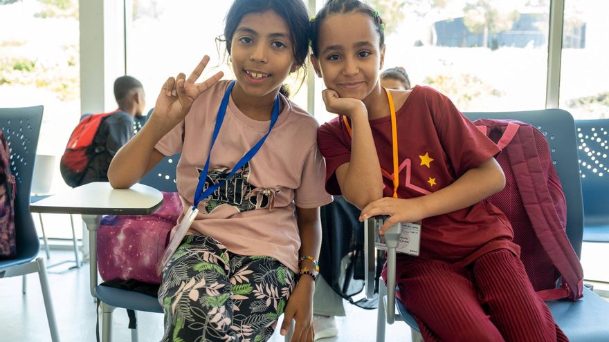 Del desierto al mar: 28 niños saharauis llegan a Mallorca para vivir un &quot;verano en paz&quot;