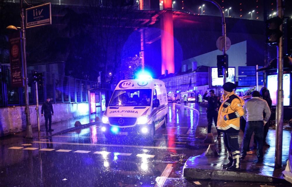 Matanza en la discoteca Reina de Estambul en Año Nuevo.