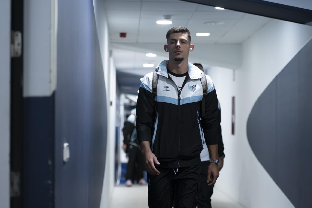Javi Montero, esta temporada llegando a La Rosaleda con el Málaga CF.