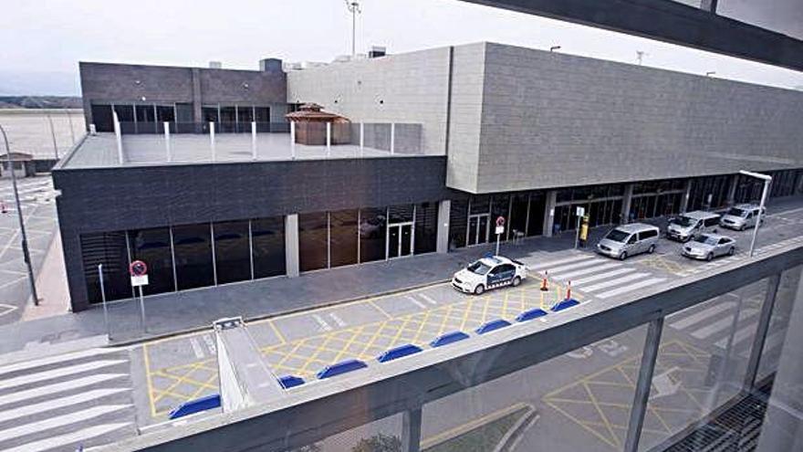 La terminal de l&#039;aeroport de Girona-Costa Brava.
