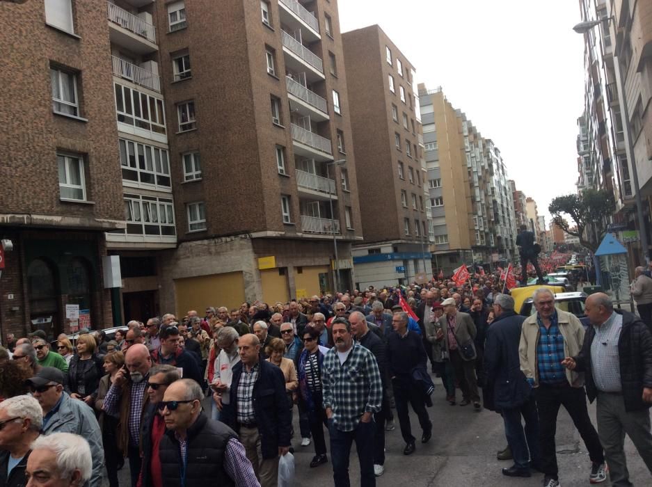 Protesta de pensionistas en Gijón