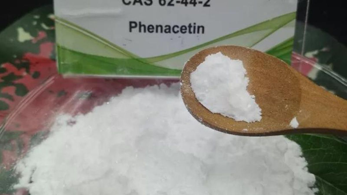 Fenacetina.