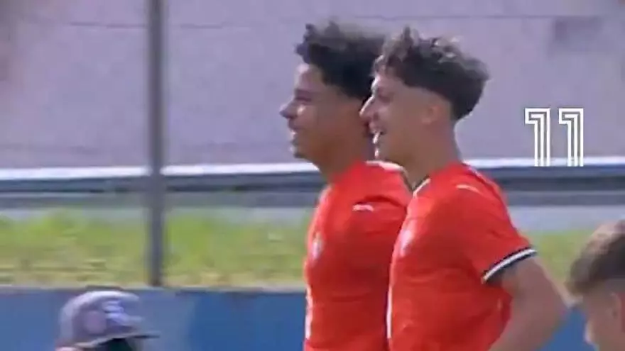 Cristiano Ronaldo Jr. demuestra que heredó el cabezazo de su padre