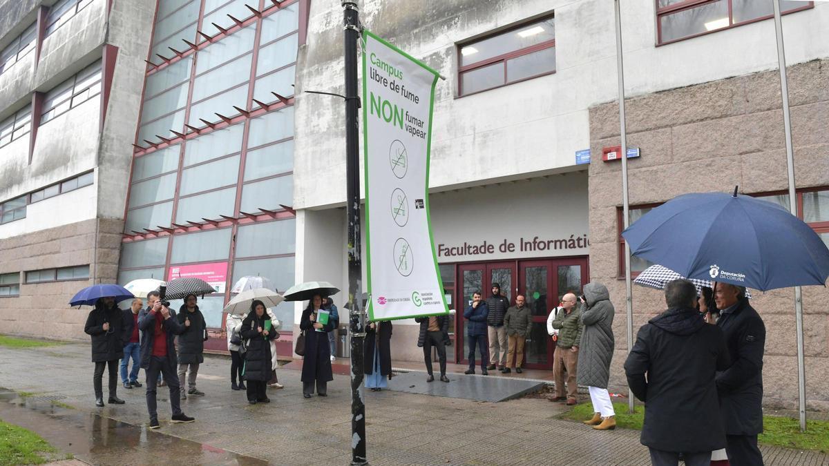 Espazos sen fume en los campus de Elviña y A Zapateira