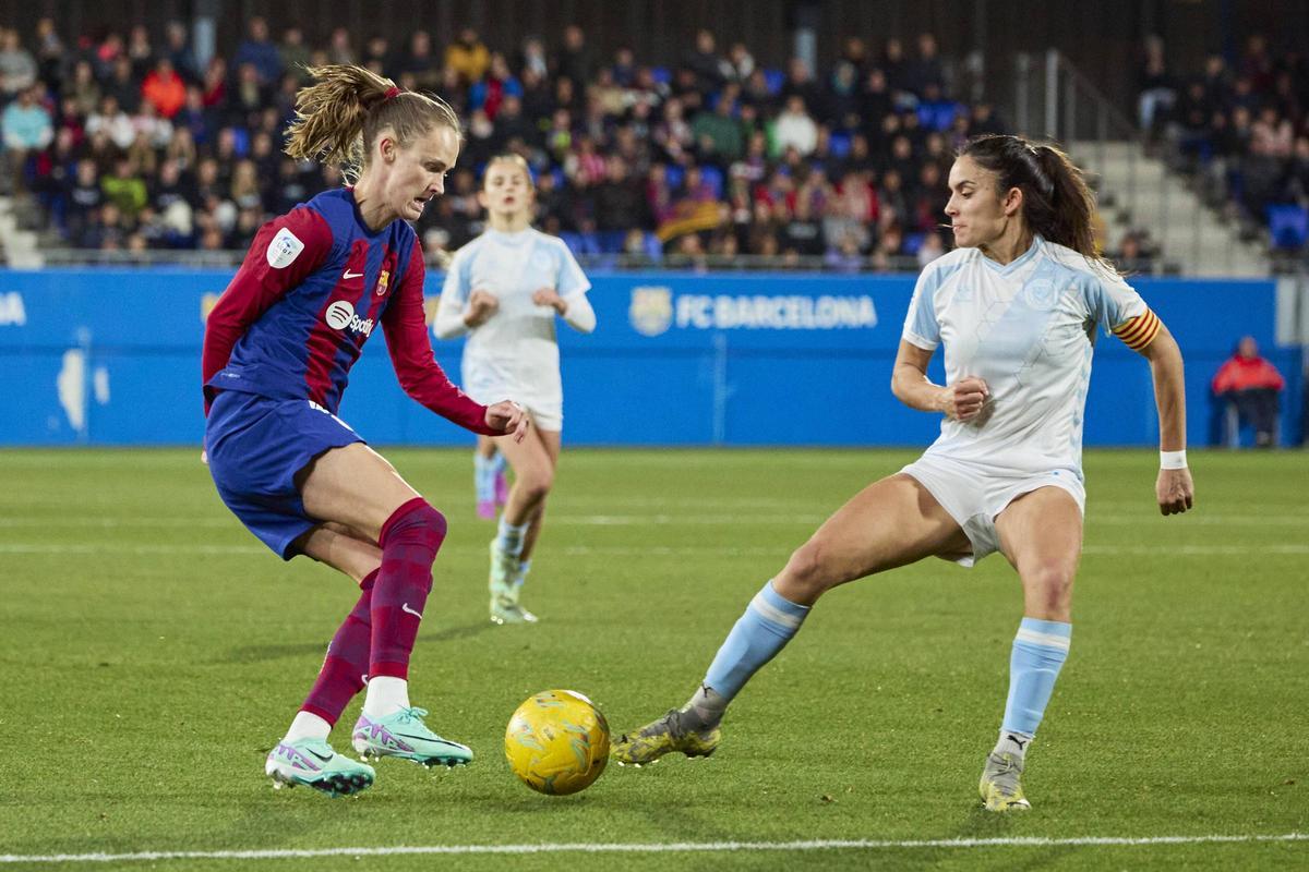 LigaF Jornada 13: FC Barcelona - Levante Las Planas. Las mejores imágenes del partido en el Estadi Johan Cruyff
