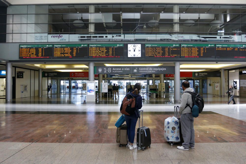 Desinfección en la Estación María Zambrano.