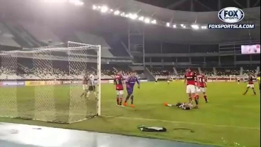 Bronca entre Enzo Pérez y Diego Alves en la Copa Libertadores