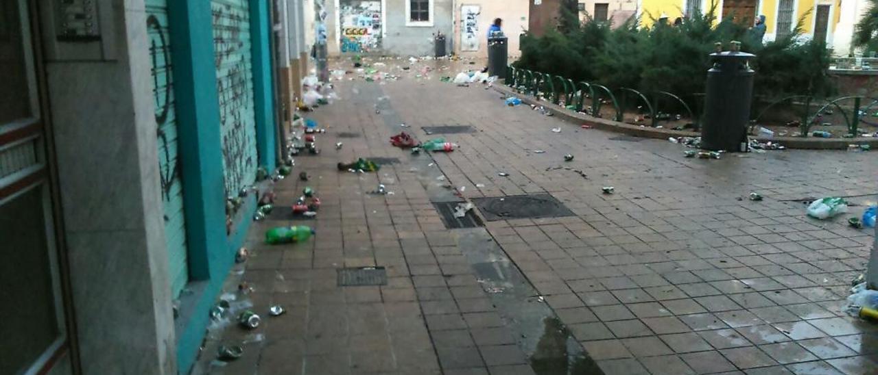 La policía local persigue  a los locales que venden alcohol a menores